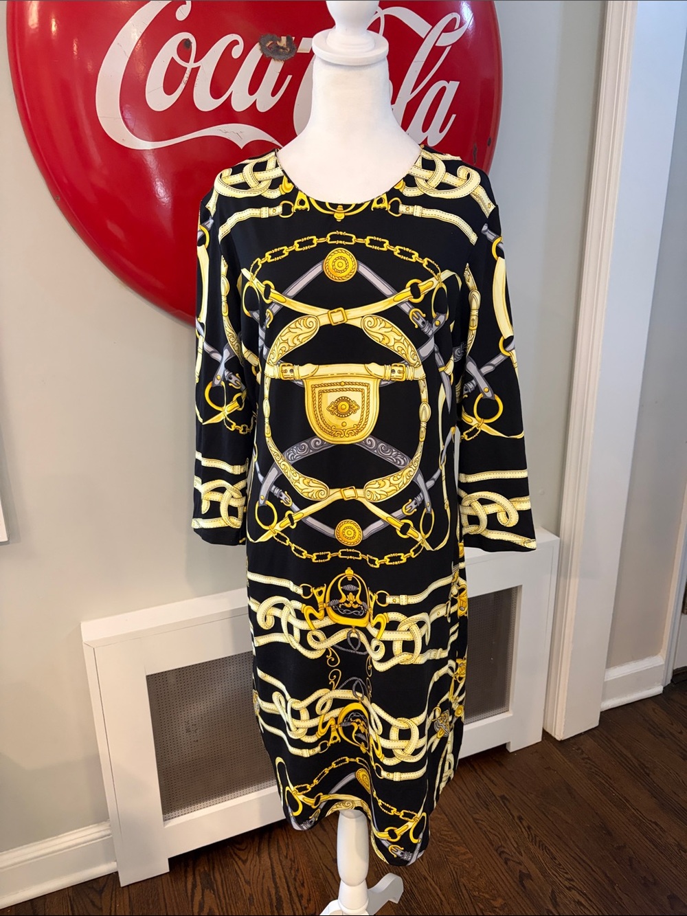 J. McLaughlin Black & Gold 3/4 Sleeve Equestrian Sophia Shift Dress. Size XL - Picture 3 of 9